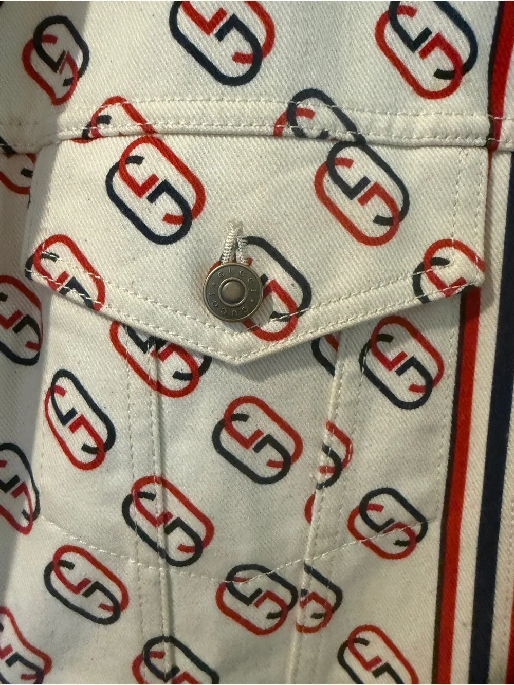 Gucci Cream Logo-Print Cotton Jacket with Navy & Red Trim